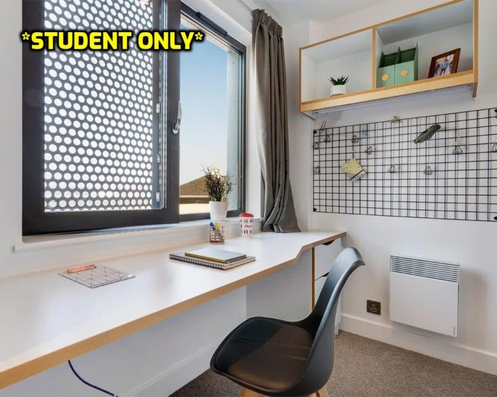 Student Only Zeni Ensuite Rooms, Colchester Zewnętrze zdjęcie